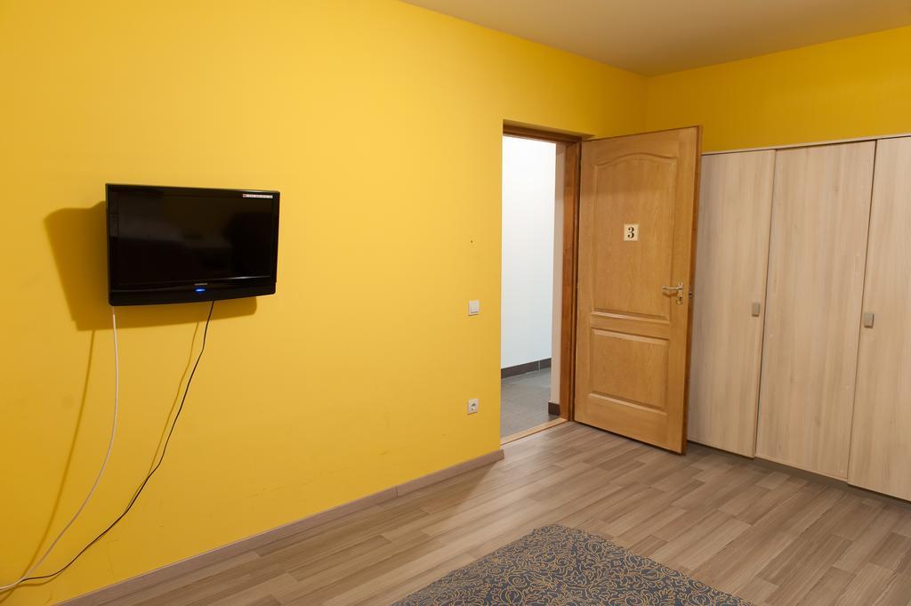 Farkasverem Vendeghaz Hotel Nyírtura Room photo
